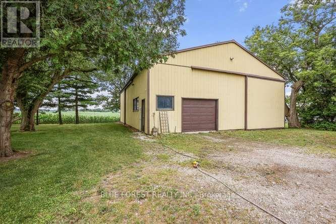 9869 CURRIE ROAD - 38