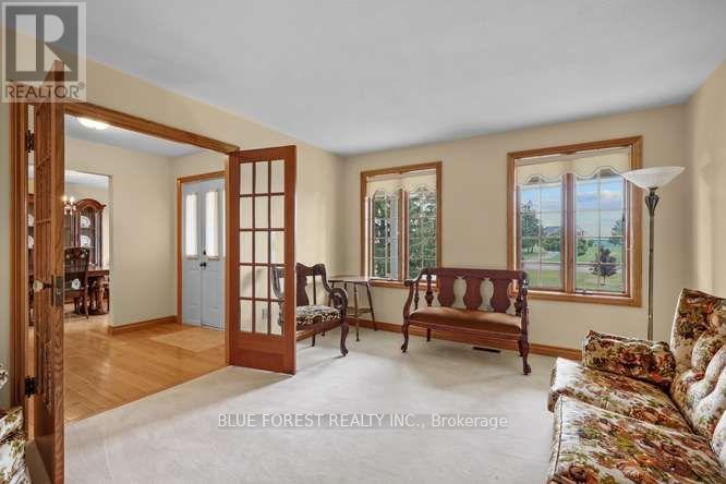 9869 CURRIE ROAD - 6