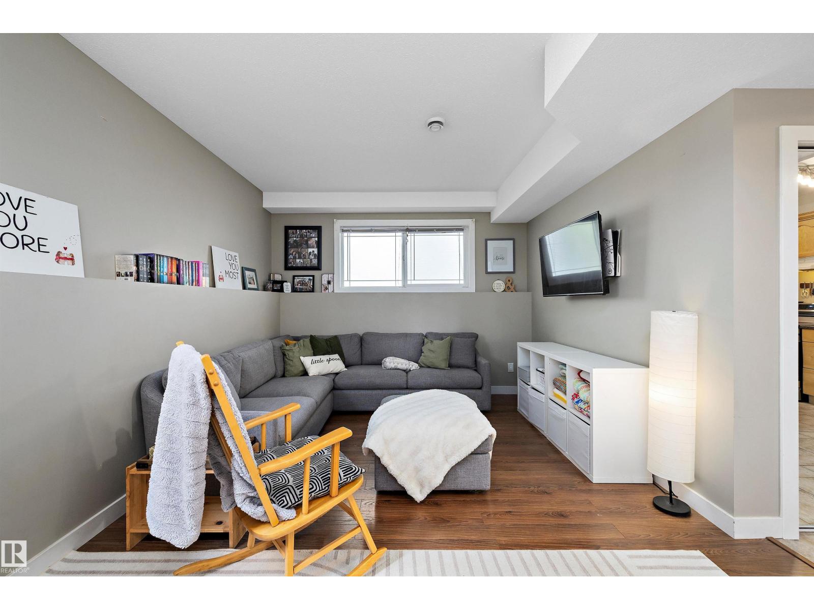 11432 87 ST NW - 38