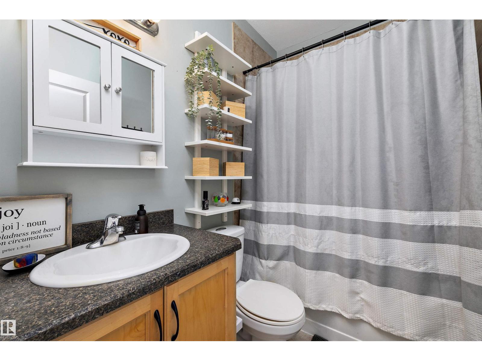 11432 87 ST NW - 42