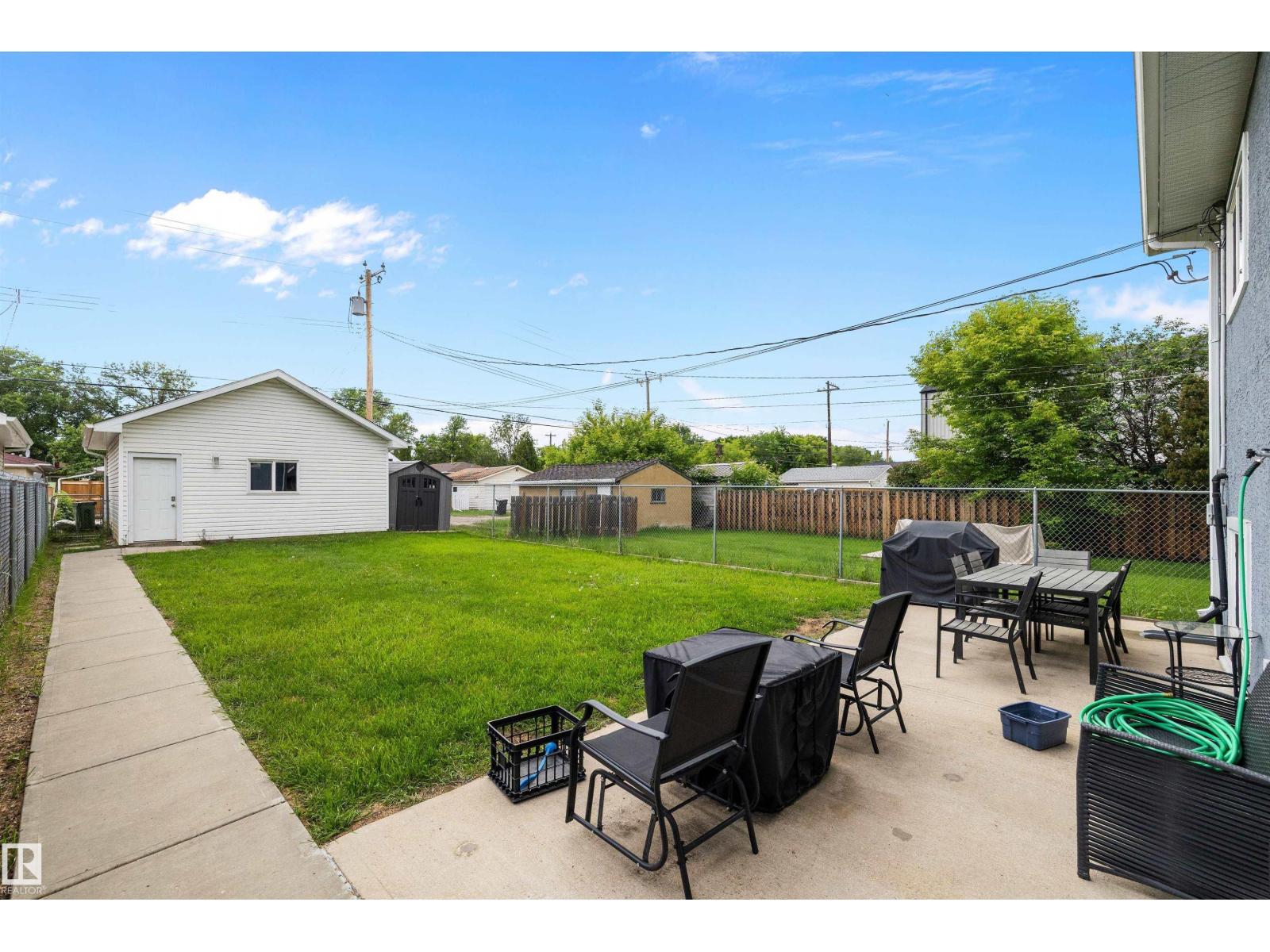 11432 87 ST NW - 56