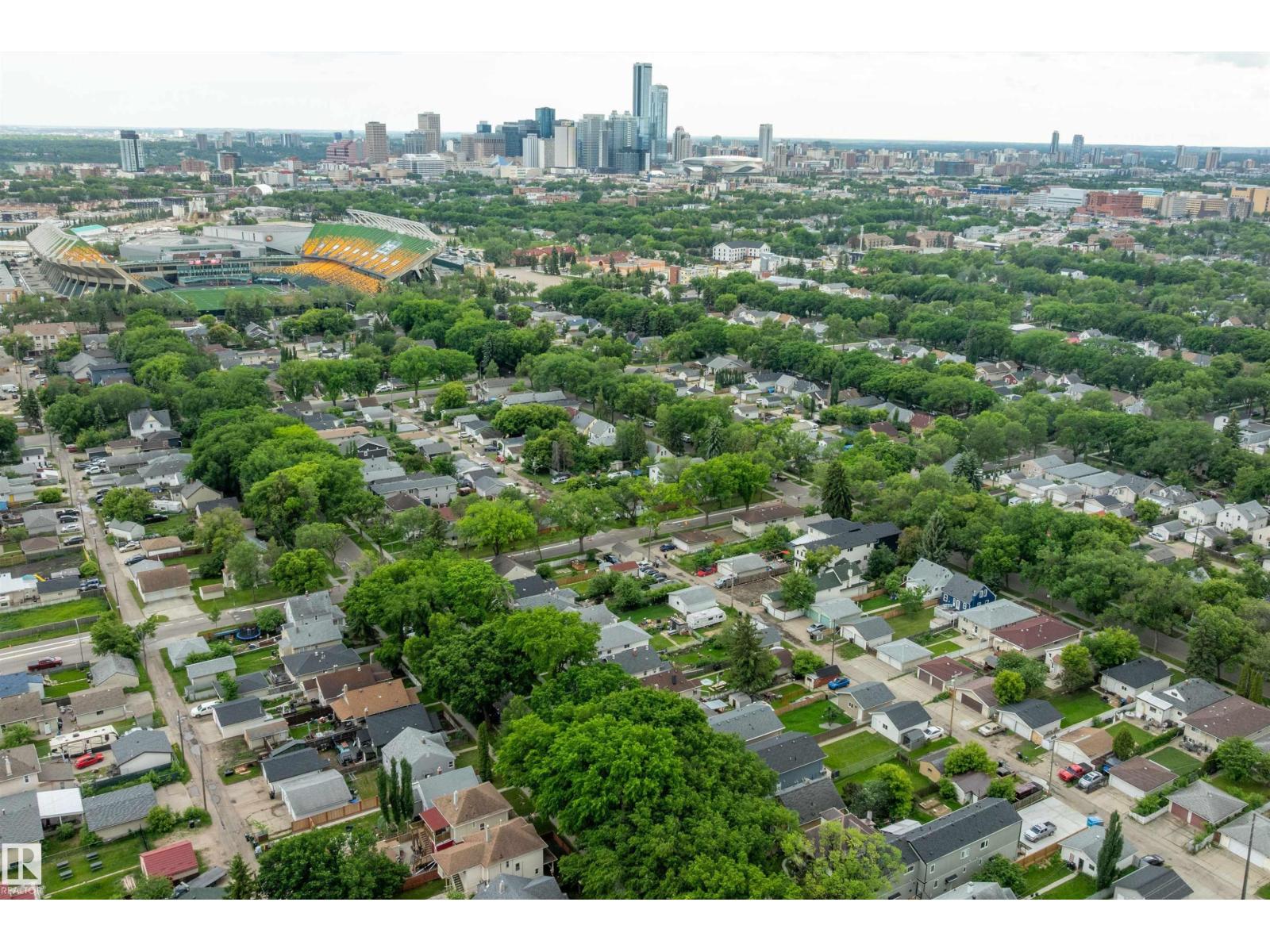 11432 87 ST NW - 63