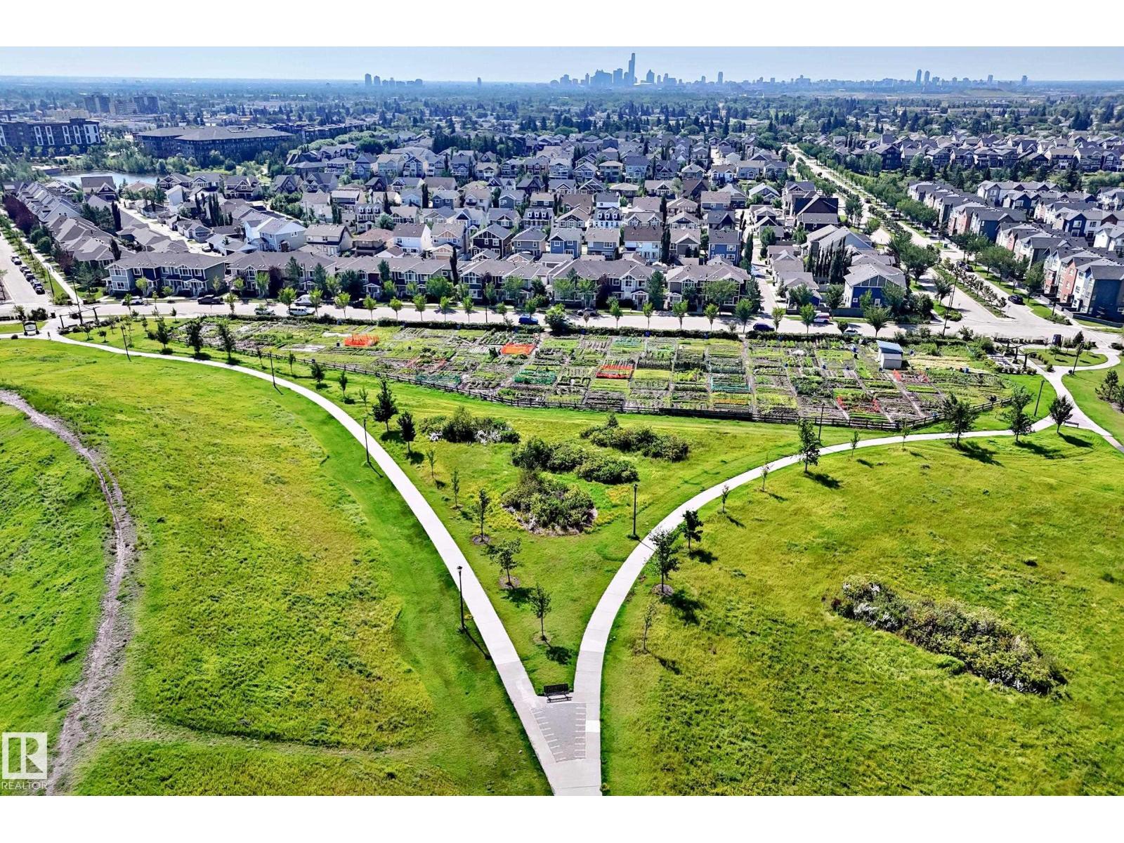 2681 SIR ARTHUR CURRIE WY NW - 72