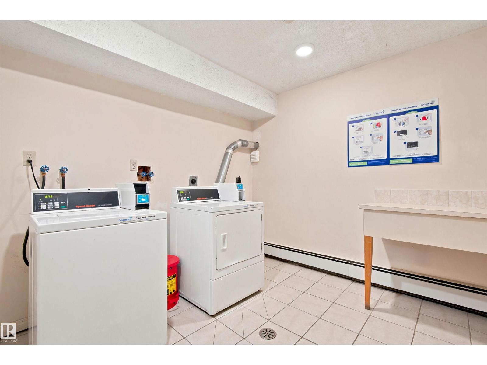 #112 10529 93 ST NW - 23
