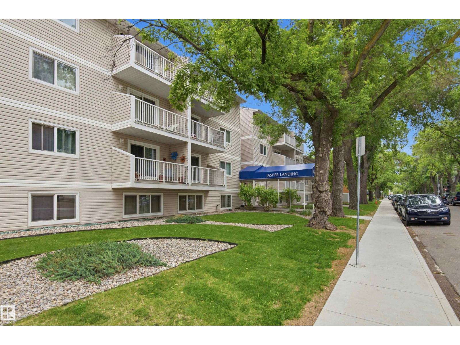 #112 10529 93 ST NW - 25