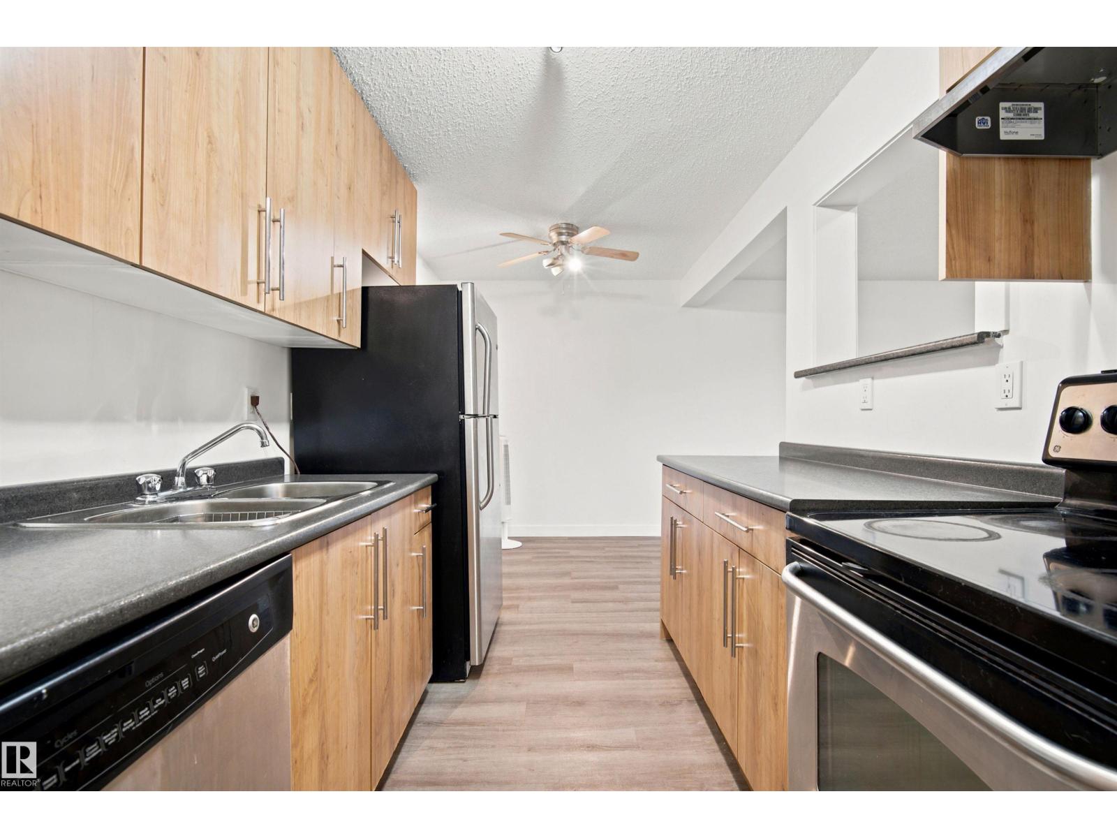 #112 10529 93 ST NW - 8