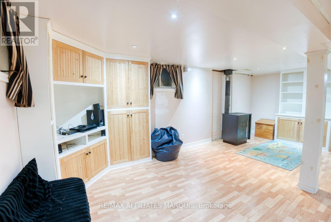 421 SUMMERS ROAD - 29