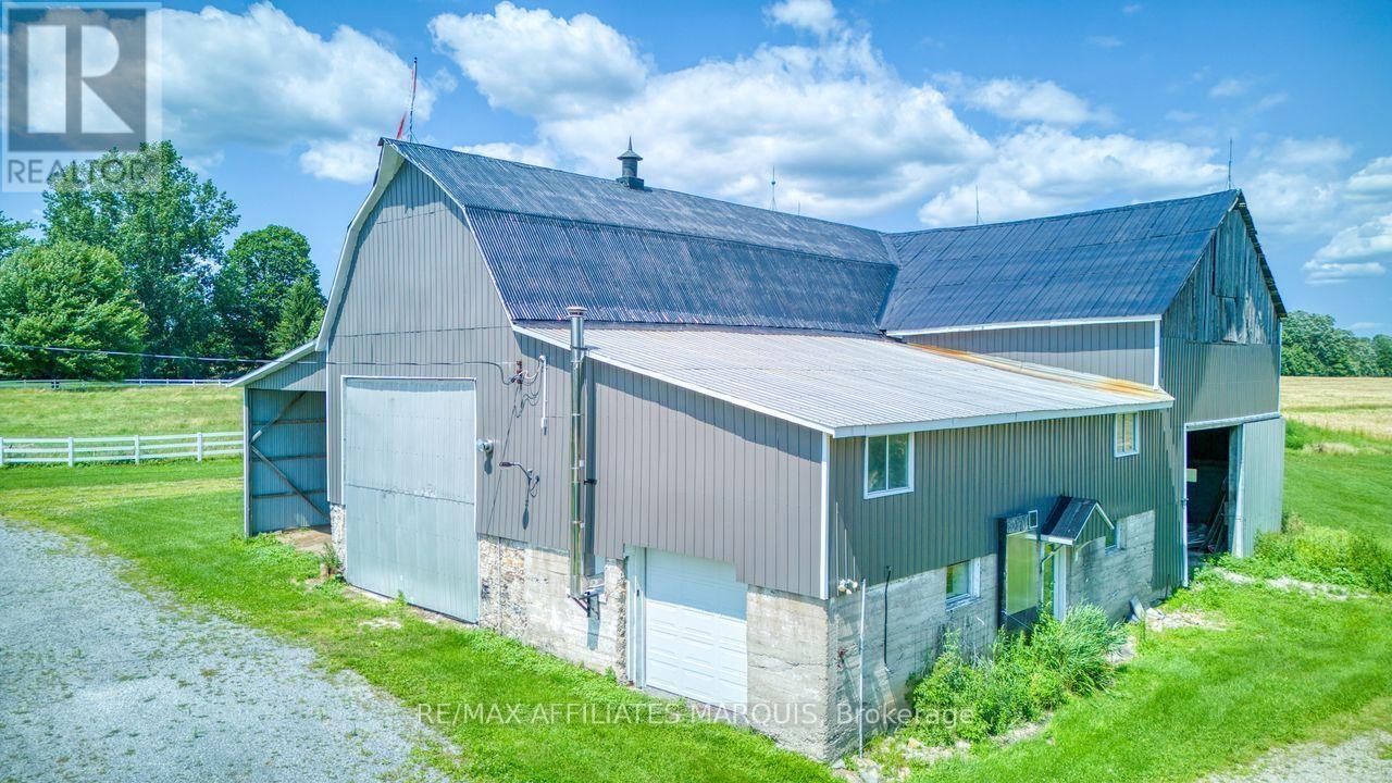 421 SUMMERS ROAD - 38