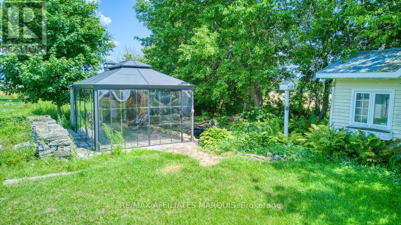 421 SUMMERS ROAD - 40