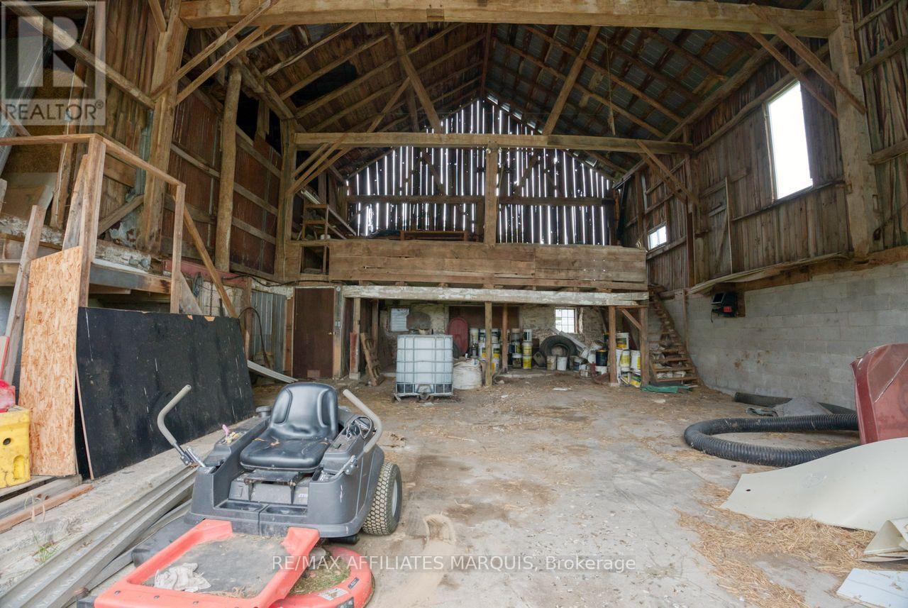 421 SUMMERS ROAD - 47