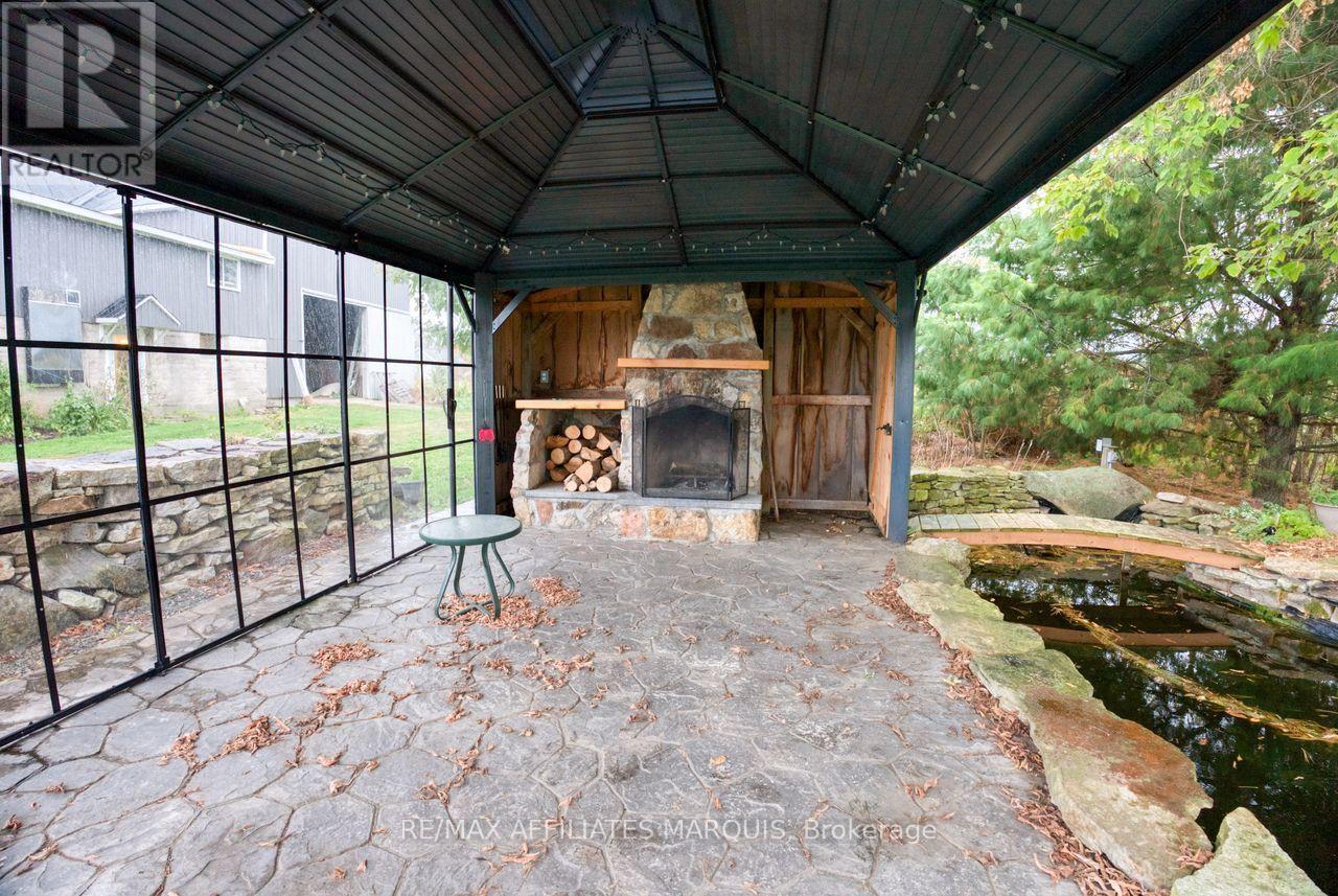 421 SUMMERS ROAD - 9