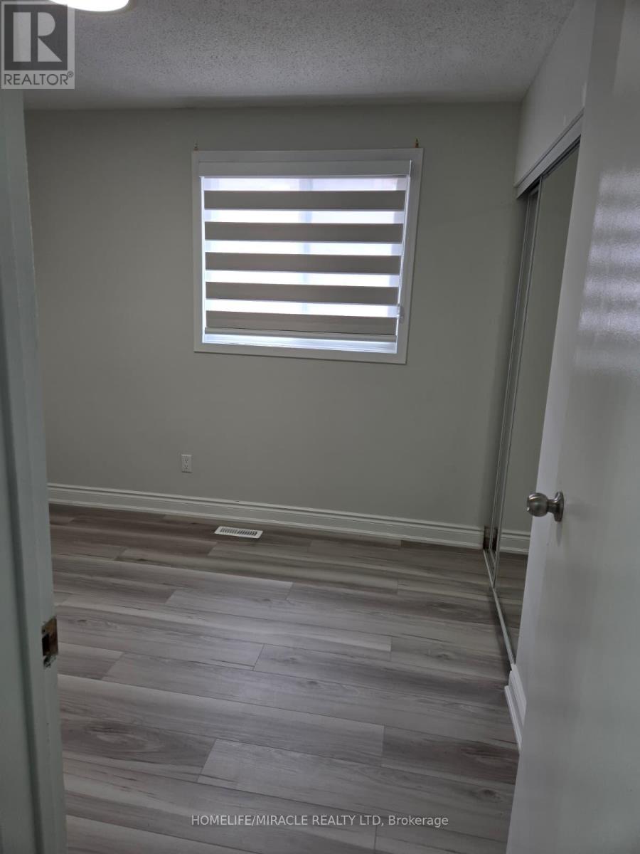 505 SILVERSTONE DRIVE - Image 17