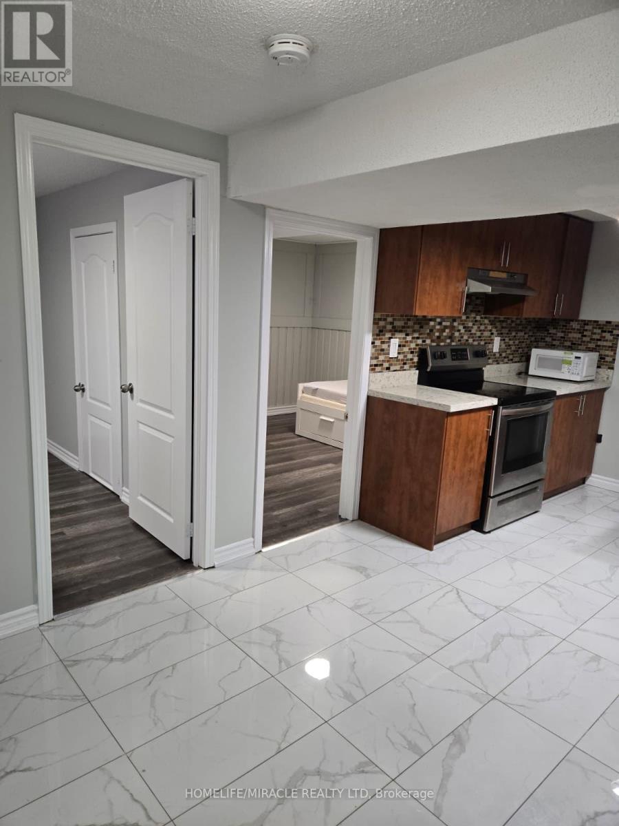 505 SILVERSTONE DRIVE - Image 22
