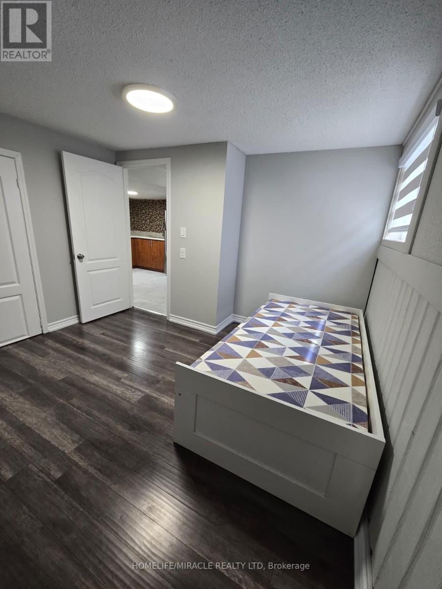 505 SILVERSTONE DRIVE - Image 37