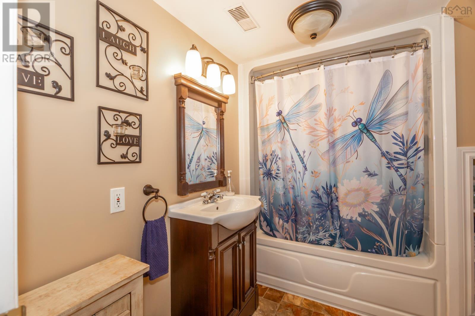 5 Rectory Street - 23