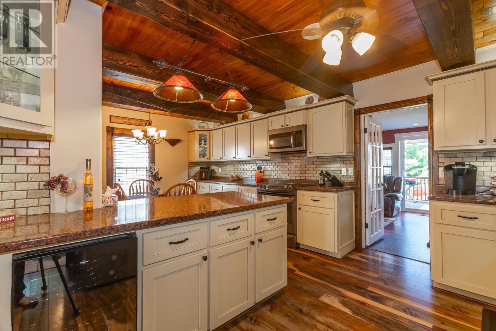 5 Rectory Street - 13