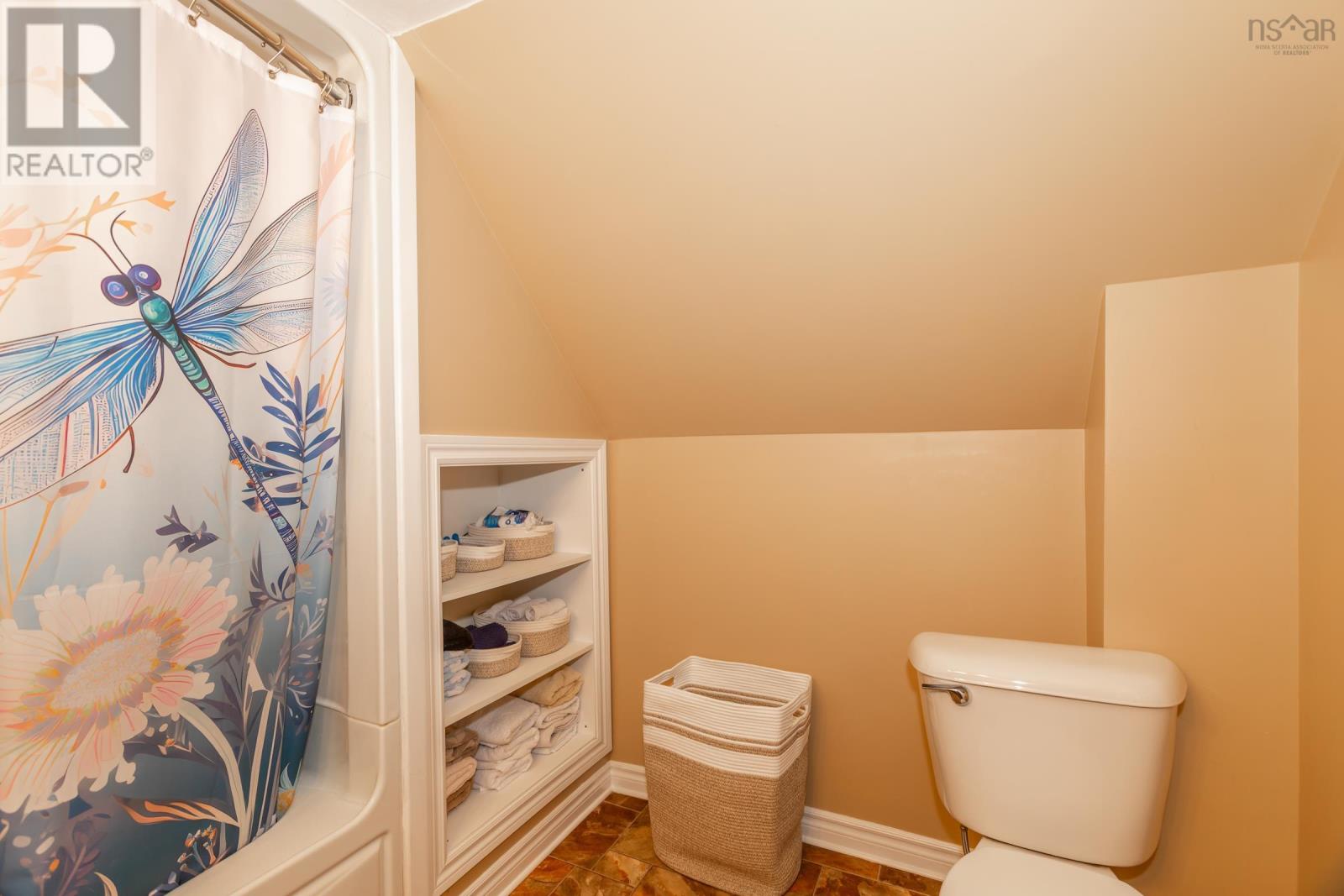 5 Rectory Street - 24