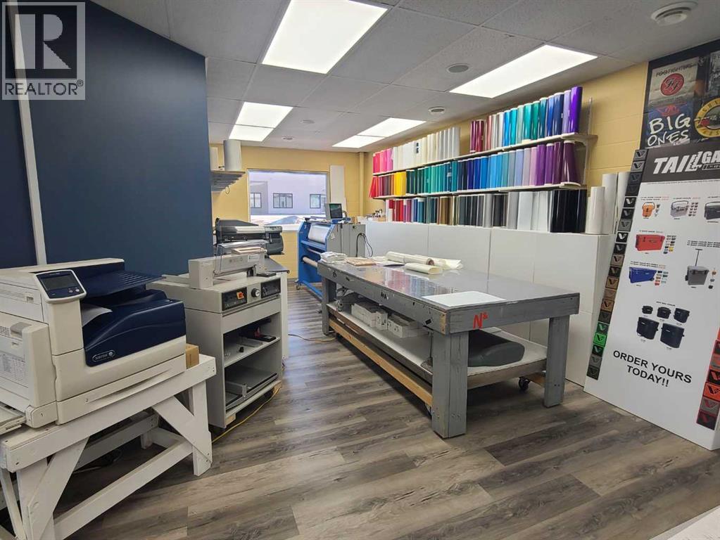 7810 102 Avenue - Photo 10