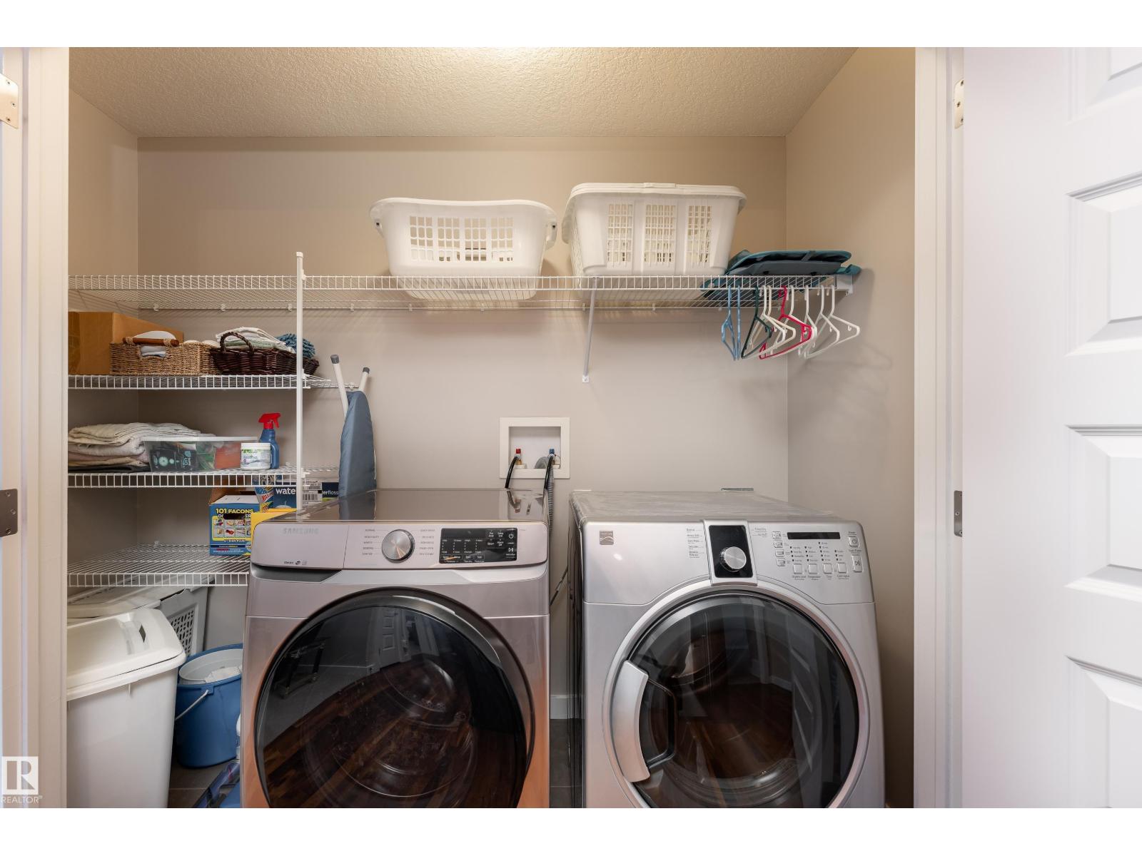 2338 FREZENBERG AV NW - 36