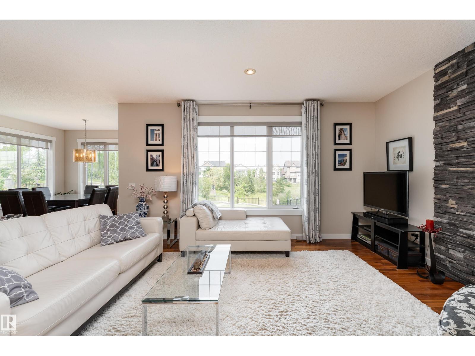 2338 FREZENBERG AV NW - 8