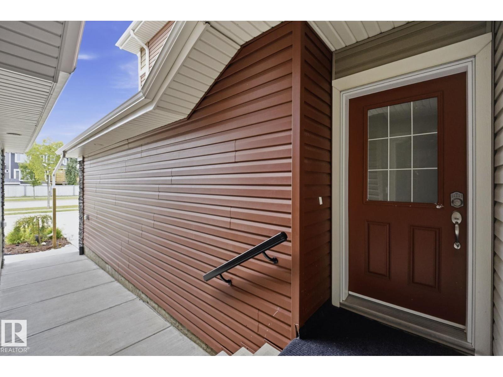 #9 94 LONGVIEW DR - 24