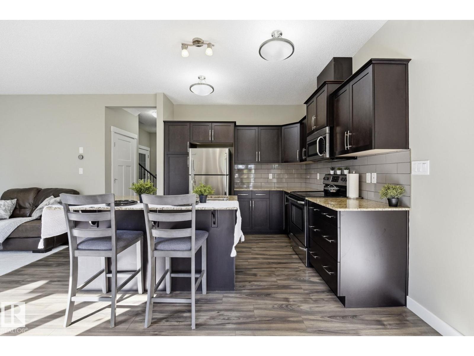 #9 94 LONGVIEW DR - 5