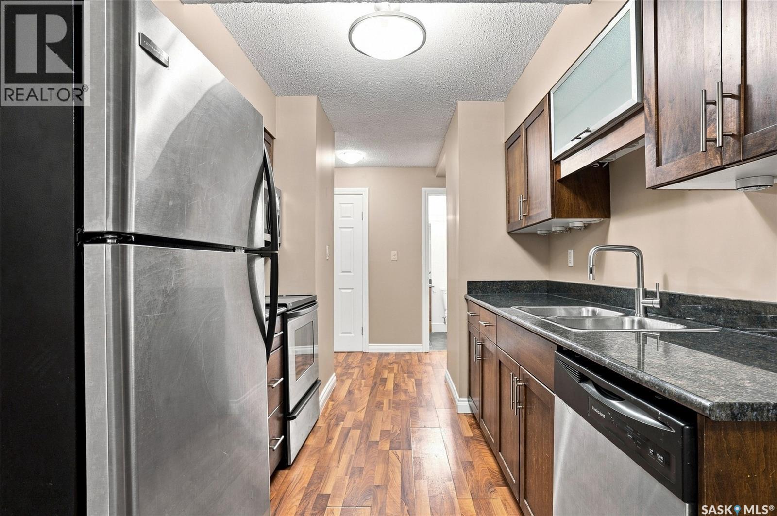 #8 104 104th STREET W - 7