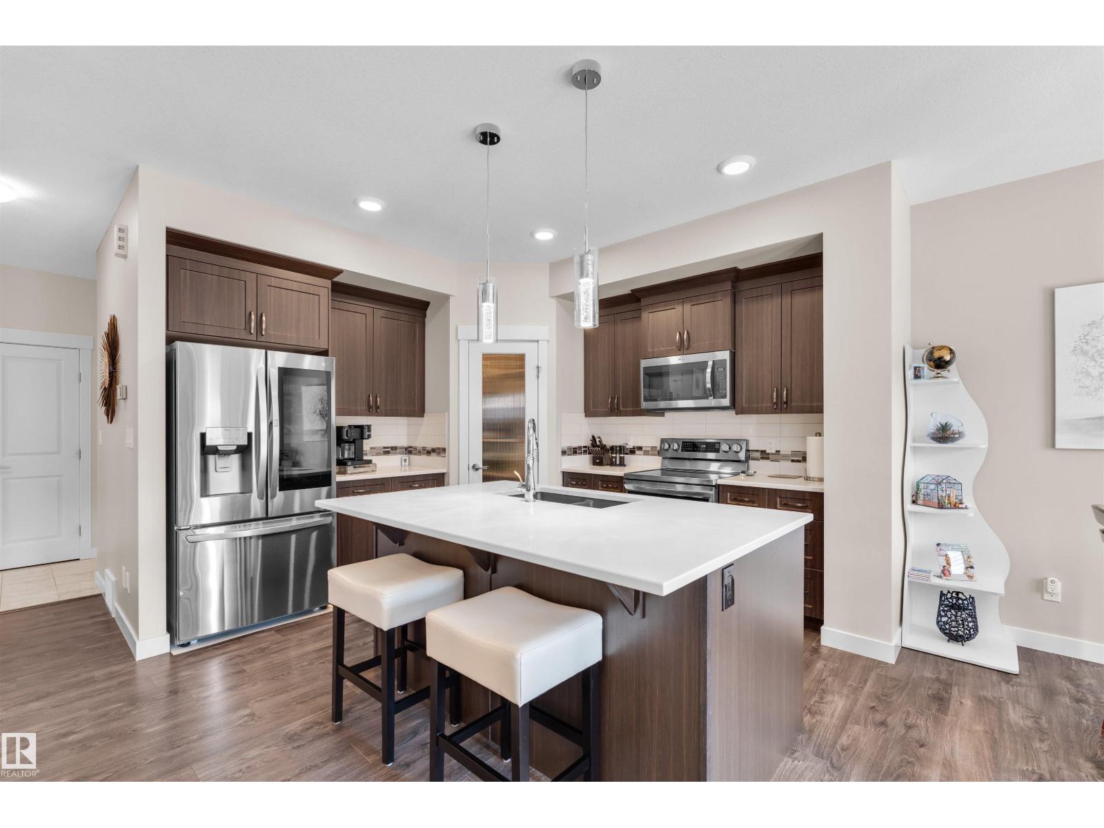 11 ROLSTON CL, Robinson, Leduc photo 4