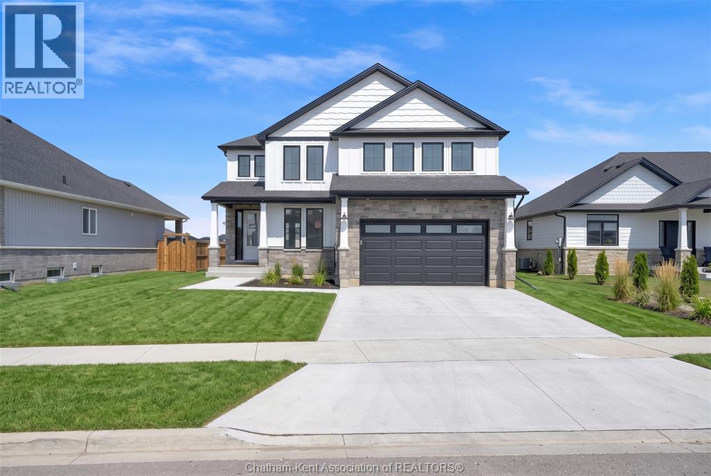 168 Rosewood CRESCENT - 1