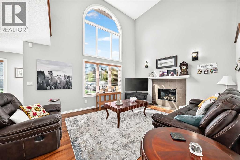 209 Crystal Green Point, Crystal Green, Okotoks photo 1