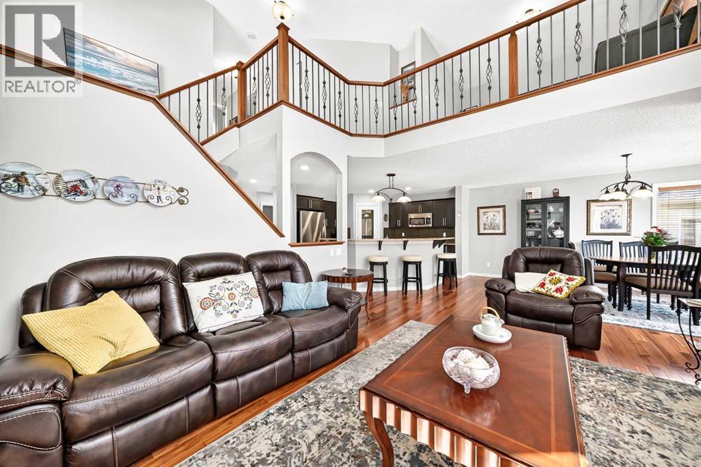 209 Crystal Green Point, Crystal Green, Okotoks photo 4