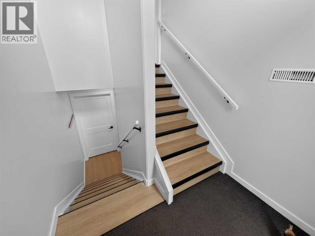 1, 2, 10225 105 Ave - 22