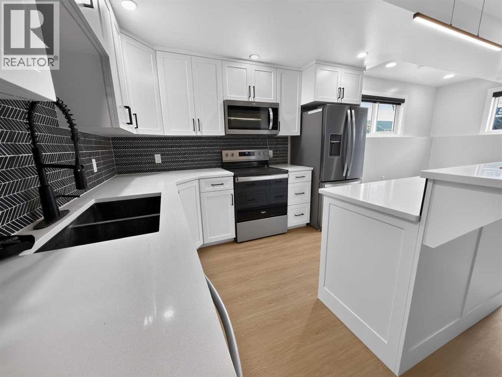 1, 2, 10225 105 Ave - 28