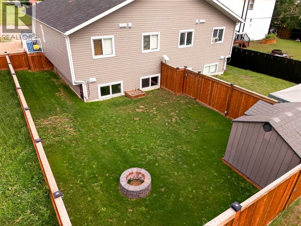 1, 2, 10225 105 Ave - 6