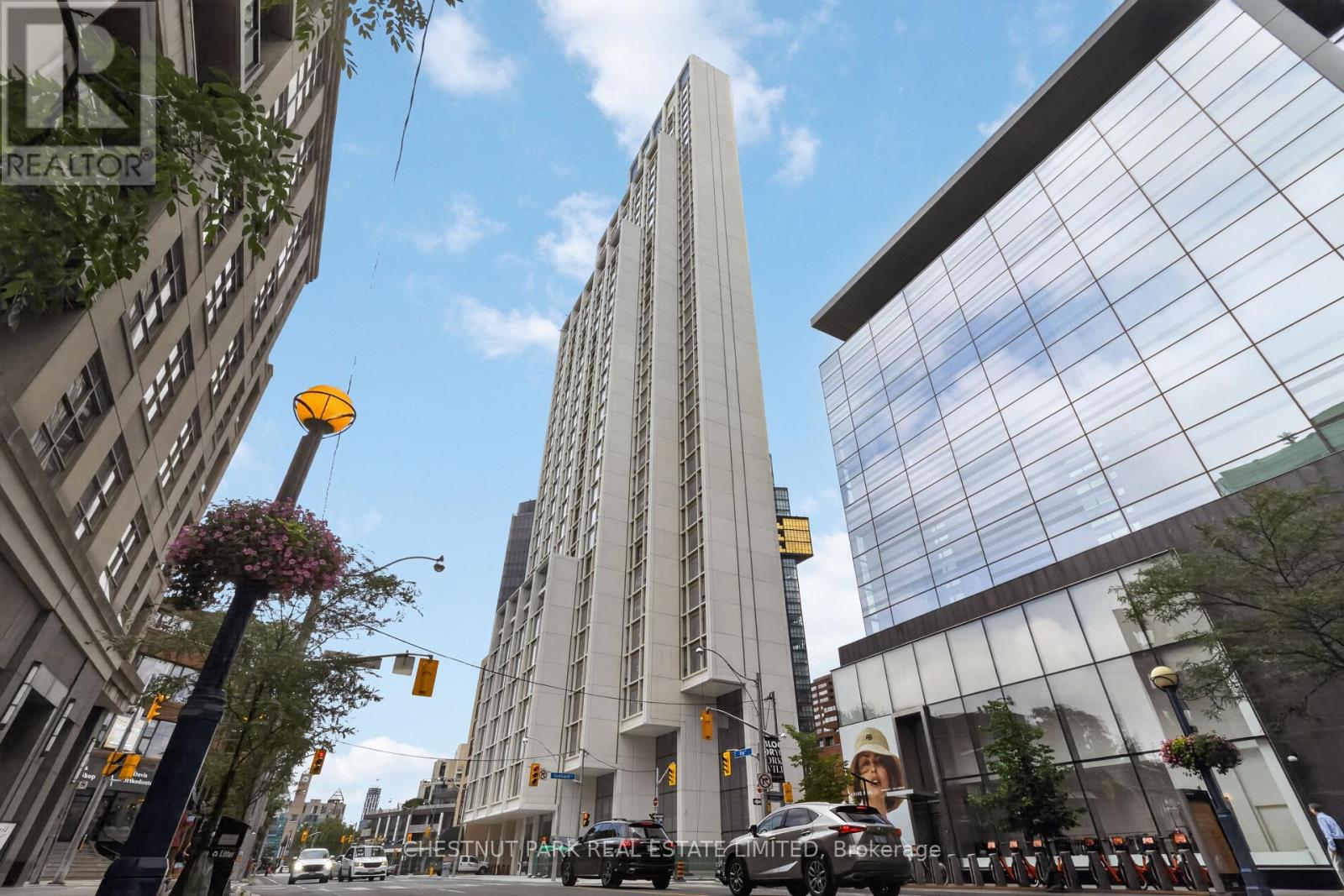 #504 1315 BAY STREET - 1