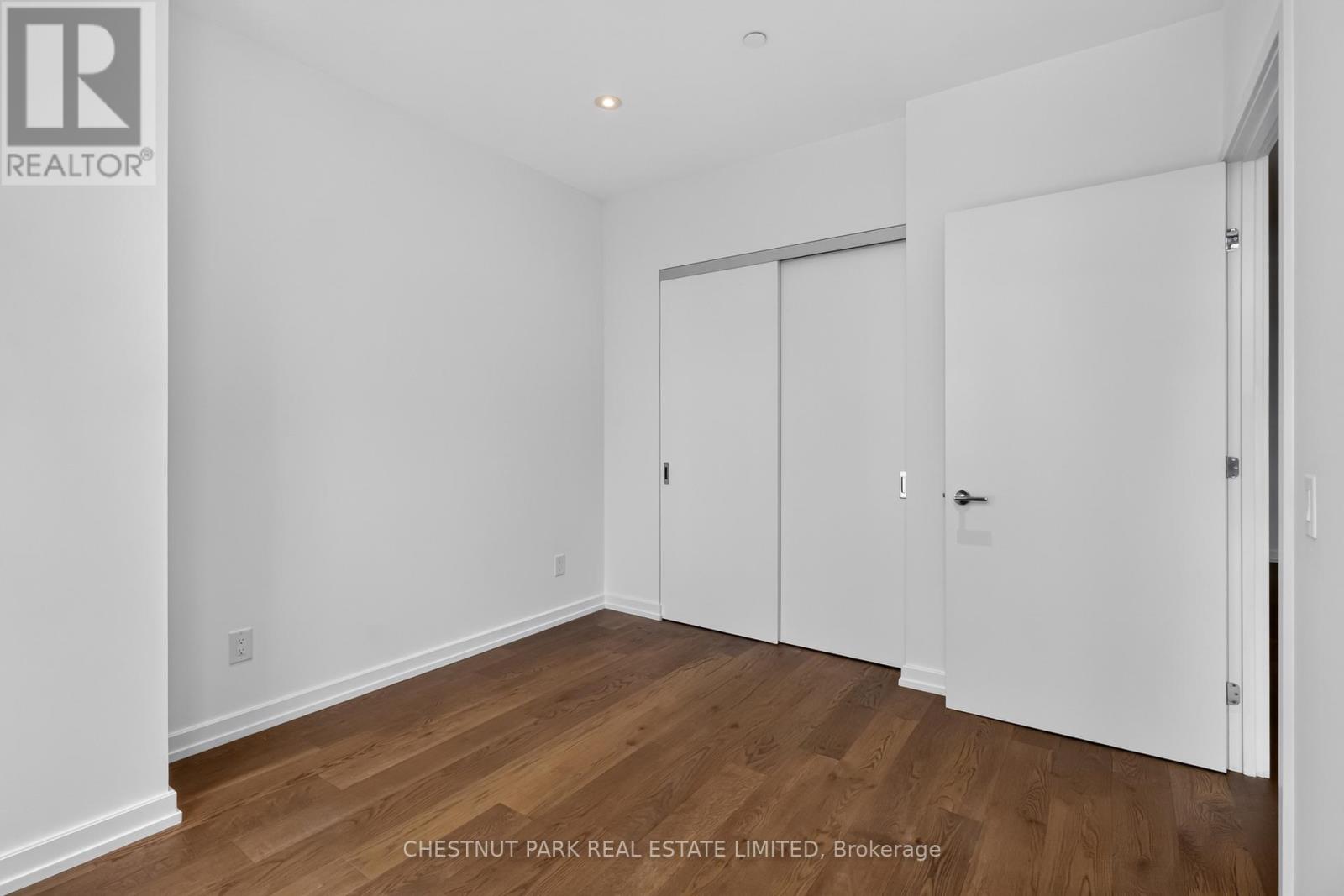 #504 1315 BAY STREET - 17