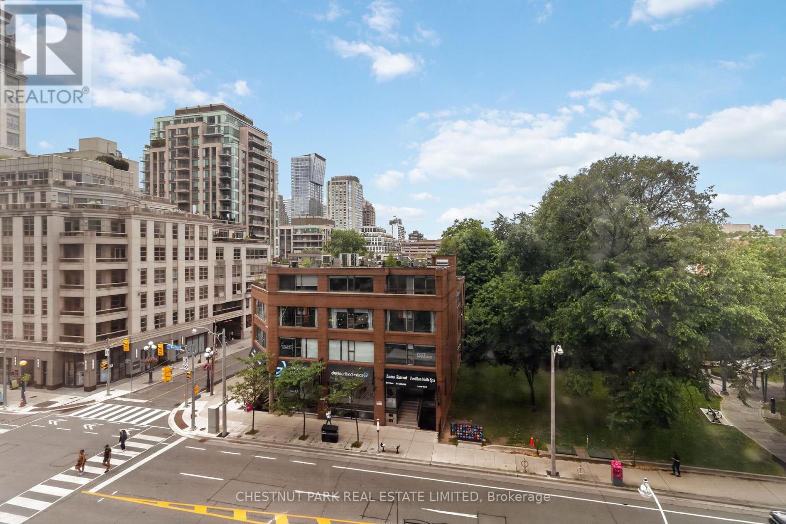 #504 1315 BAY STREET - 24