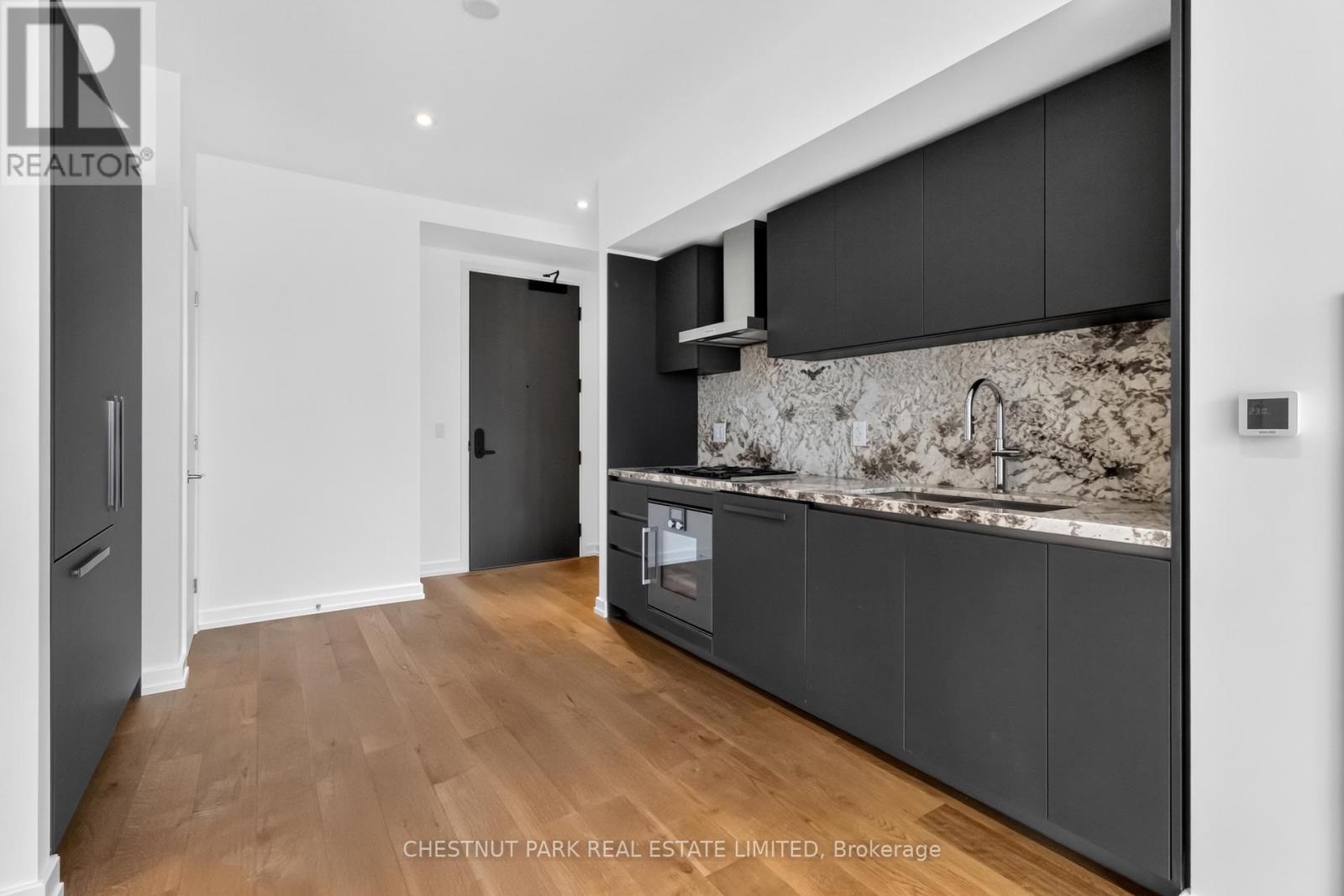 #504 1315 BAY STREET - 7