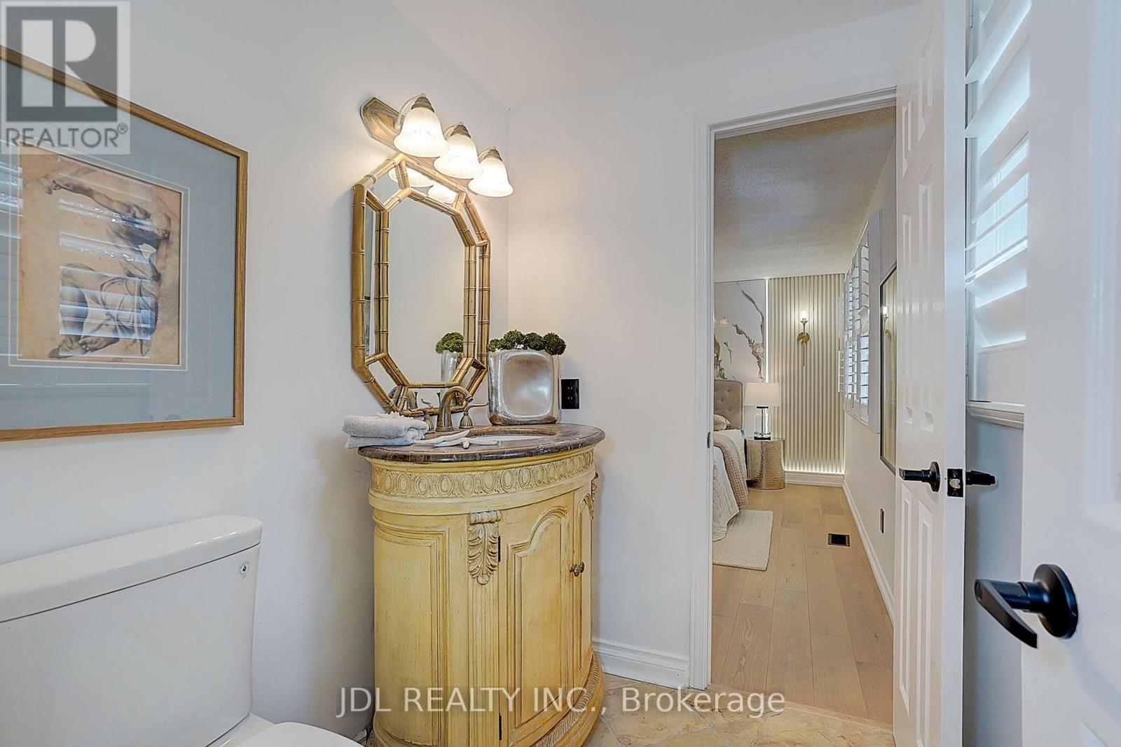84 LONGWATER CHASE - Image 40