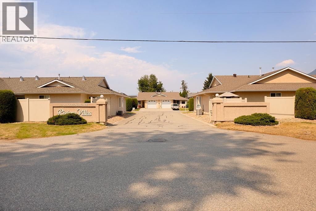 #23 201 Kildonan Avenue - 2