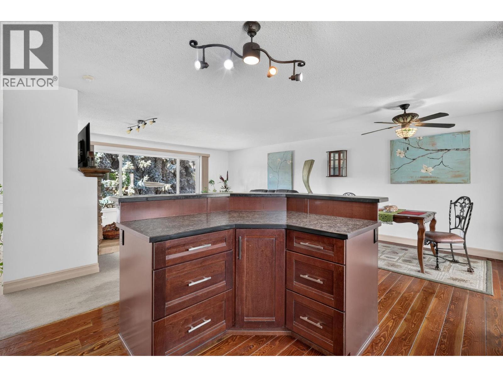 1045 Mitchell Road - 12