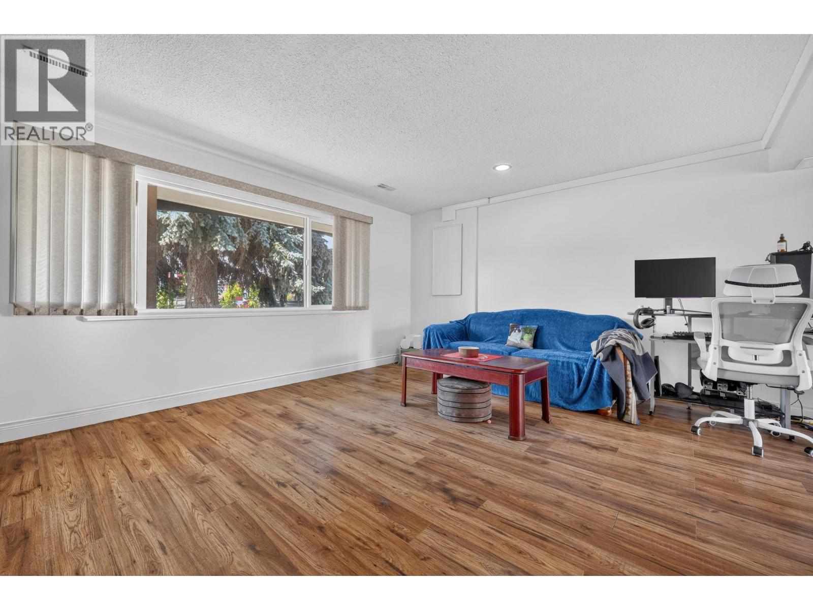 1045 Mitchell Road - 28