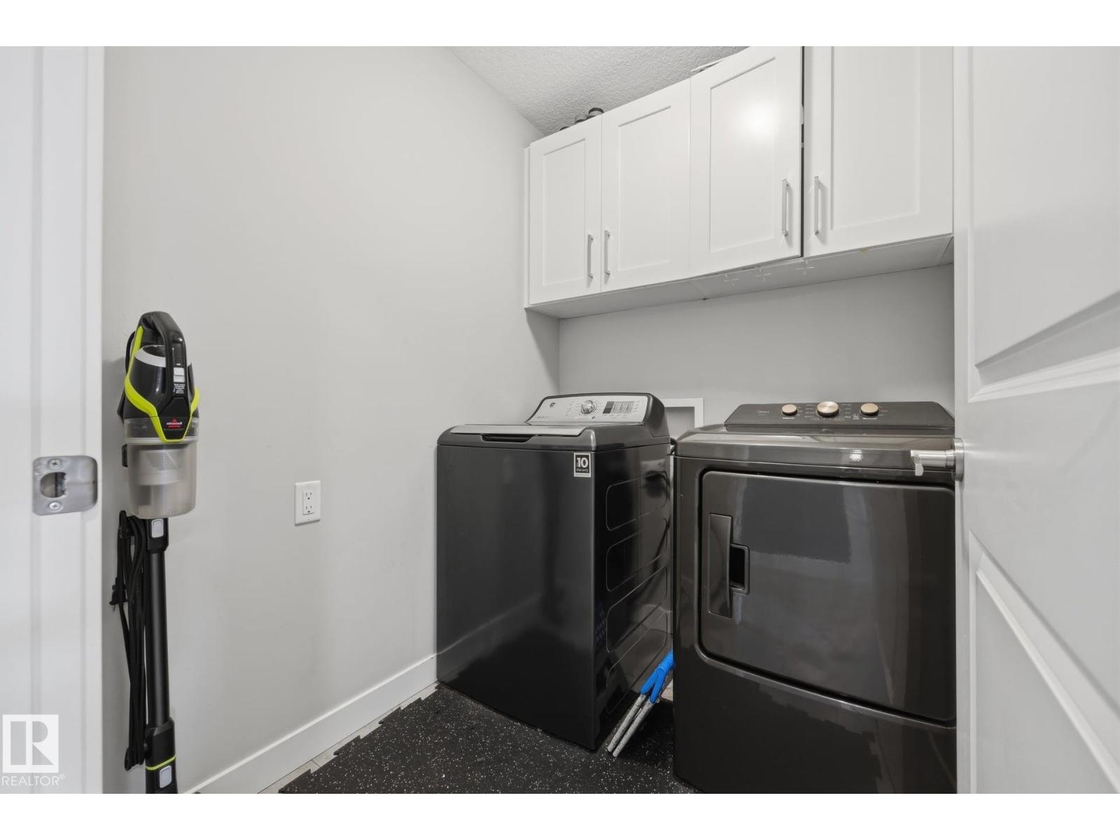 3870 ROBINS CR NW - 60