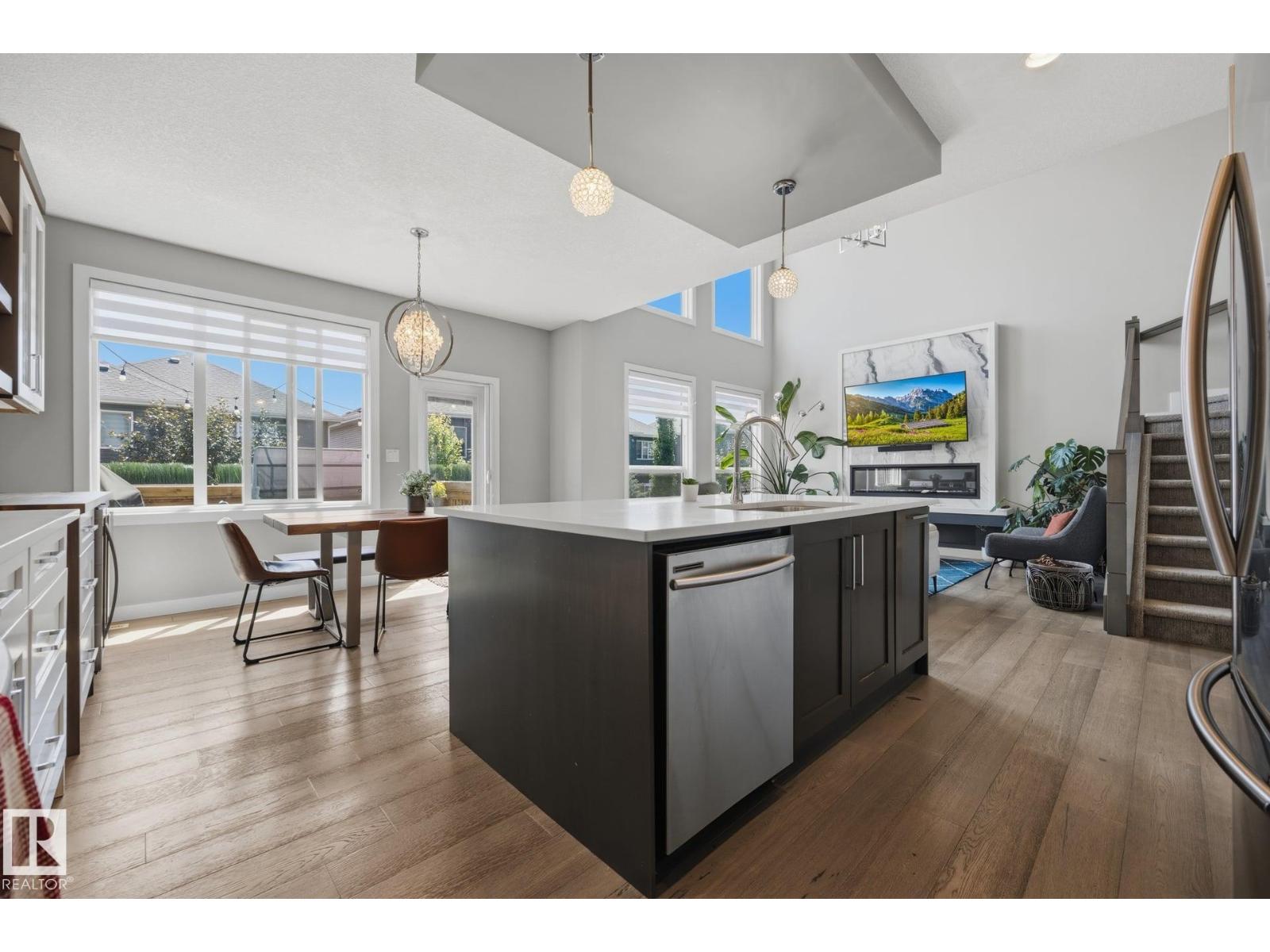 3870 ROBINS CR NW - 18