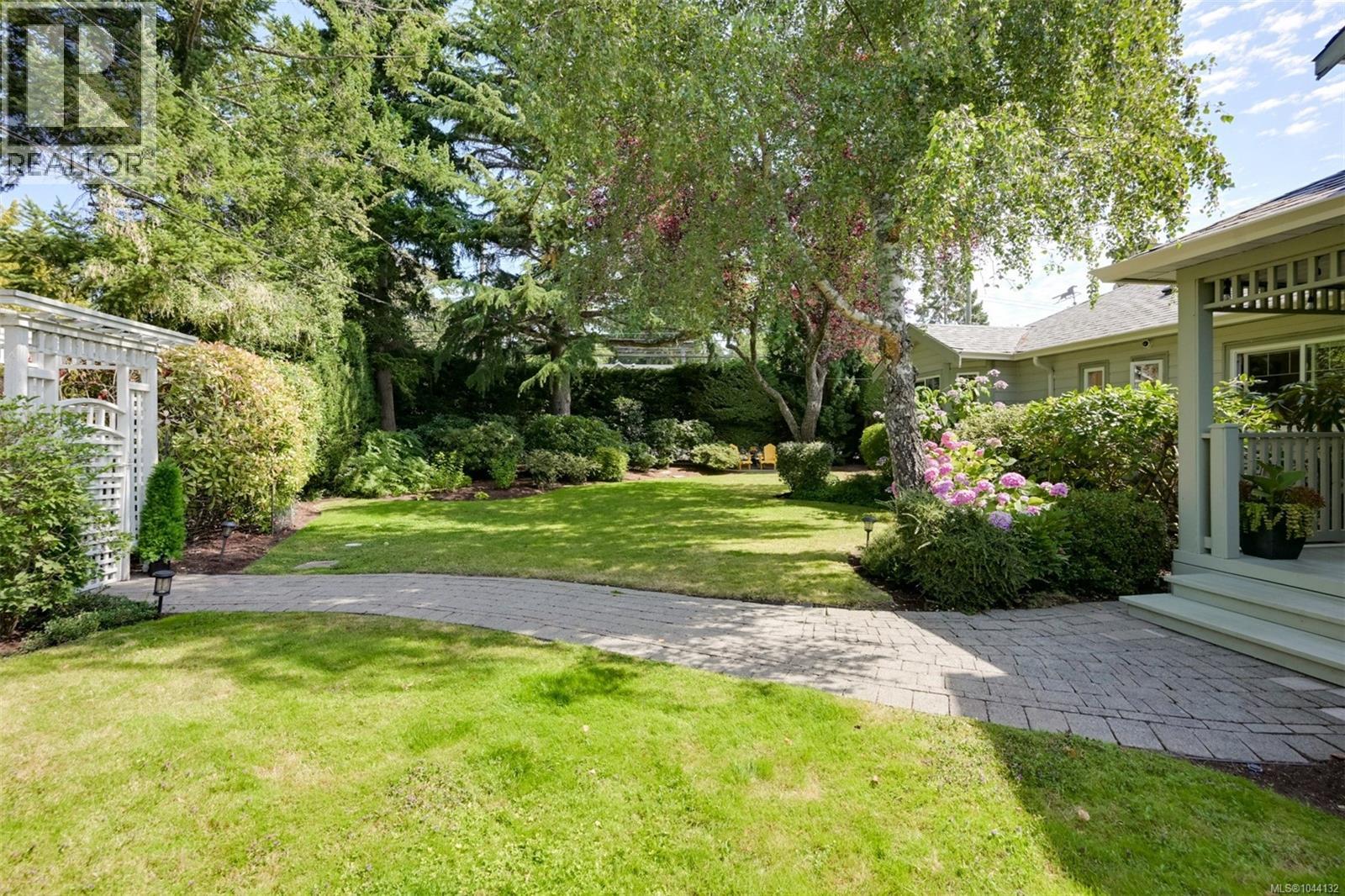 3935 SCOLTON Rd - 4