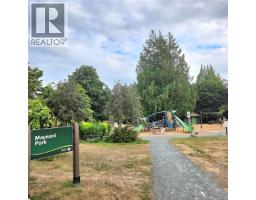 3935 Scolton Rd, Saanich, BC V8N4E1 Photo 40