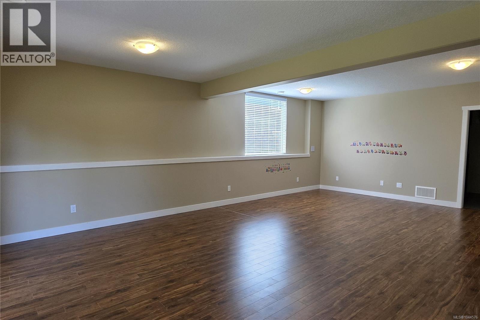 1094 Cordero Cres - Image 11