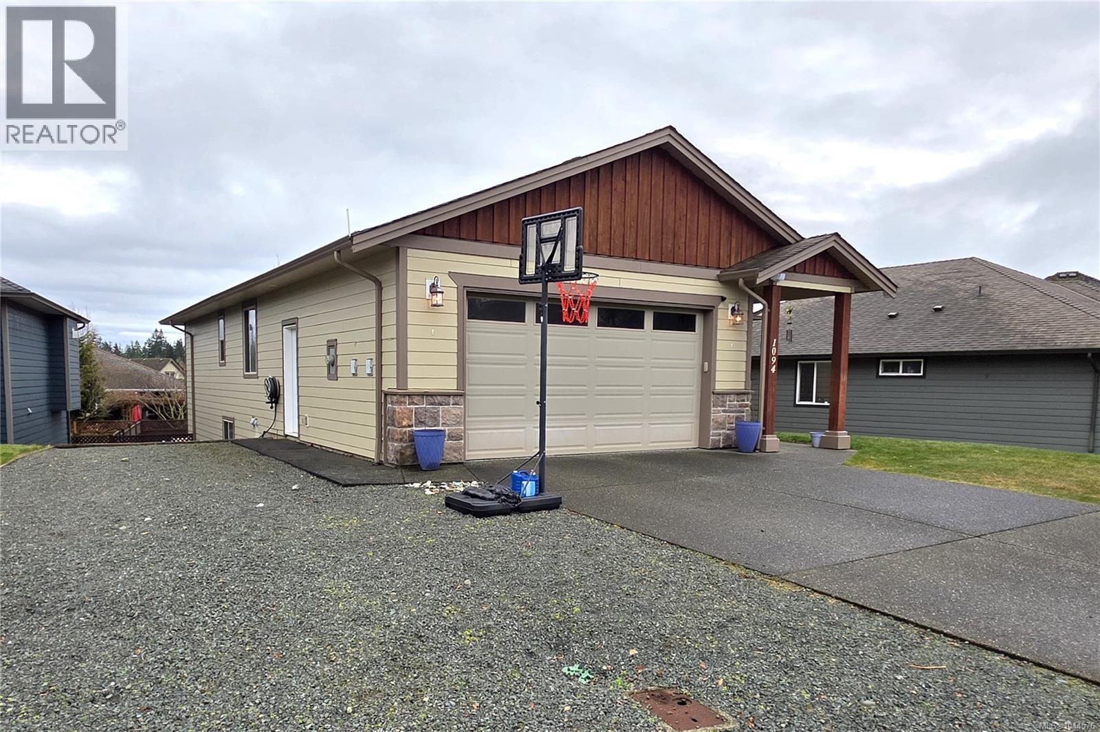 1094 Cordero Cres - 20