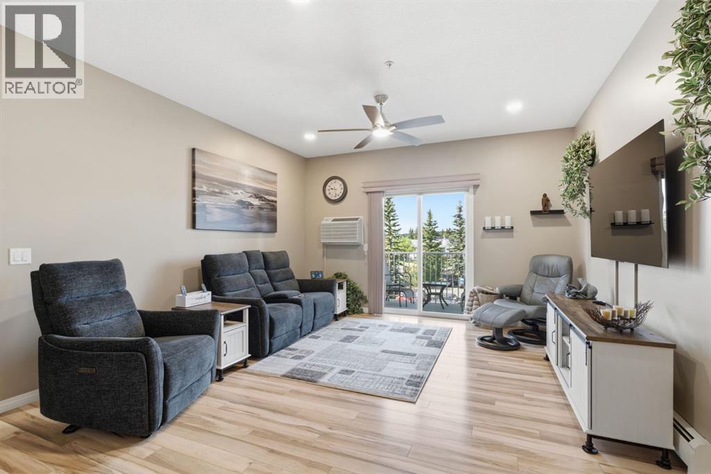 207, 72 Quigley Drive, West Valley, Cochrane photo 3