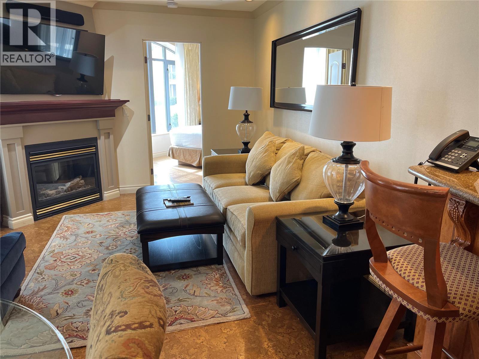 150 1288 Water Street, Kelowna